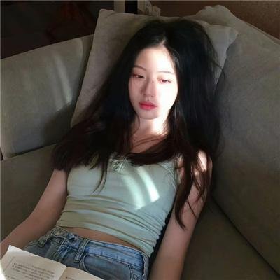 黄色